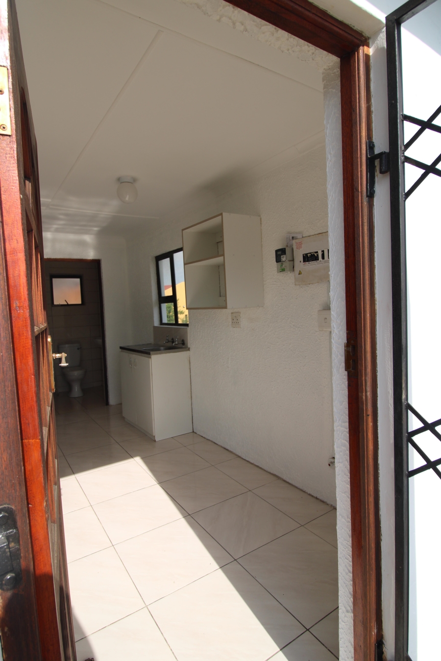 To Let 1 Bedroom Property for Rent in Amalinda Eastern Cape